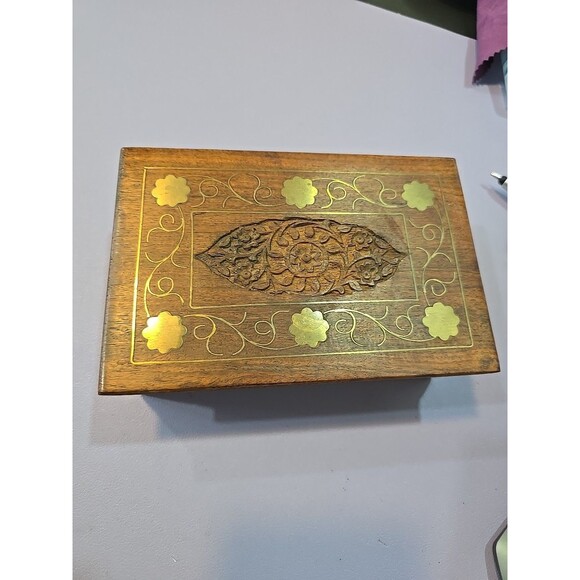 Vtg Archana Crafts Hand Made In India Wooden Jewelry Keepsake Box 6"x4"x2" - Picture 1 of 11